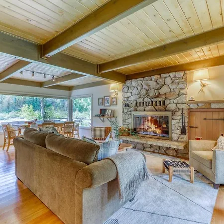 Timber Creek Cabin Villa